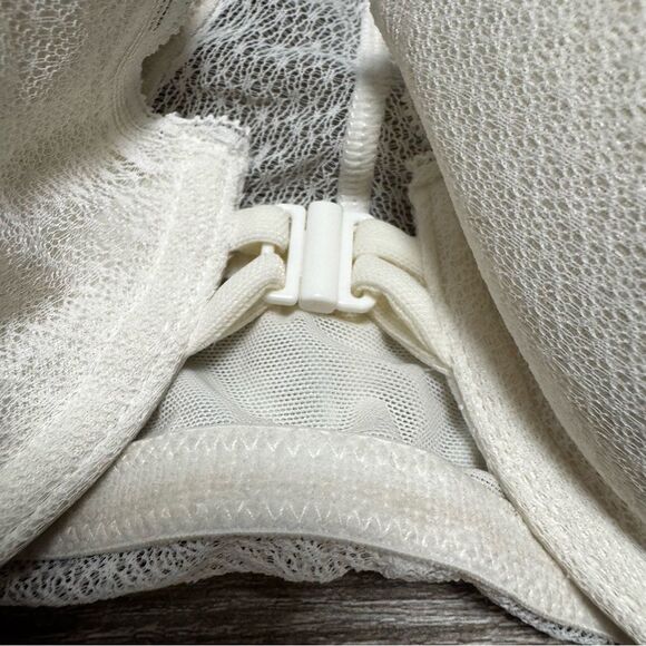 Auden Lightly Lined Demi Coverage Racerback Bra Size 34C - Picture 6 of 7